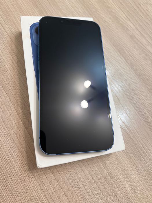 Продам iPhone 13 айфон 13