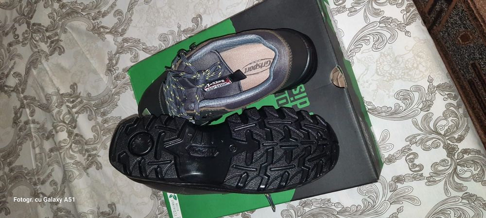Adidasi Grisport nepurtati