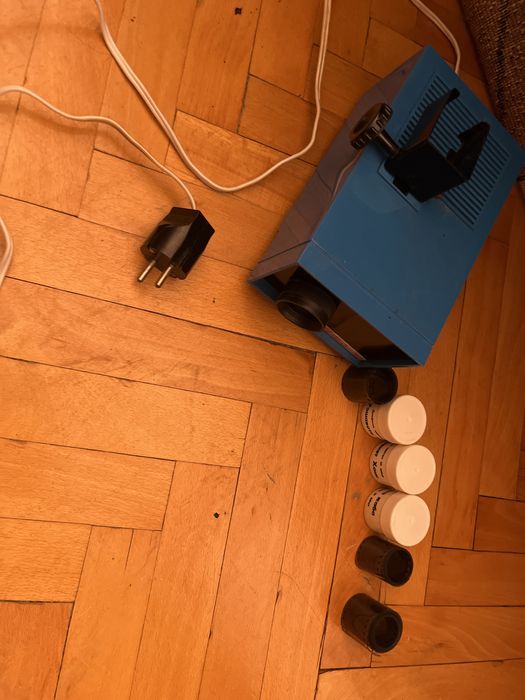 Работещ прожектор фд-2 + 6 ленти