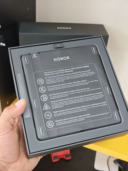 Honor V6 512 GB Blackdoar 3 Încărcări