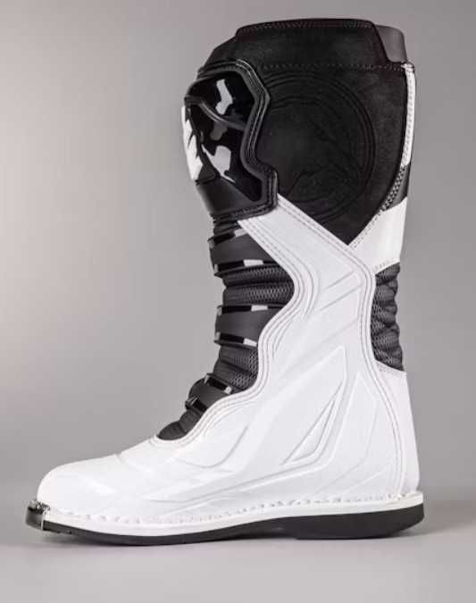 Пролетна ПРОМОЦИЯ - Ботуши RAVEN - 42, 43, 44 и 45 номер - НОВИ