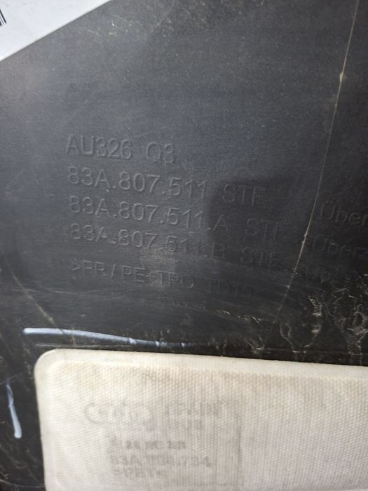 Bara spate Audi Q3 S-Line an 2018-2022
