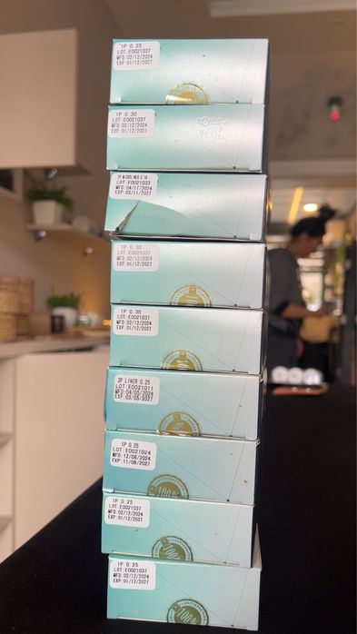 Машинка за микропигментация+ игли подарък