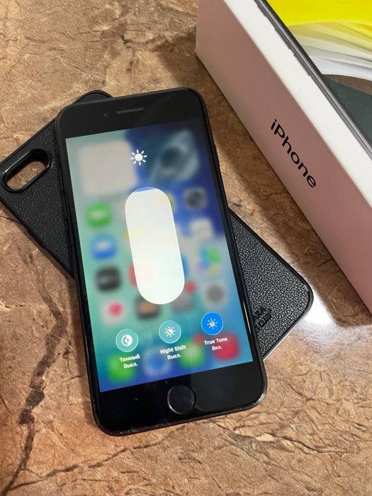 iphone se 64гб в идеале