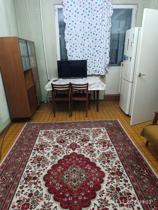 Сдаю квартиру на длительный срок.