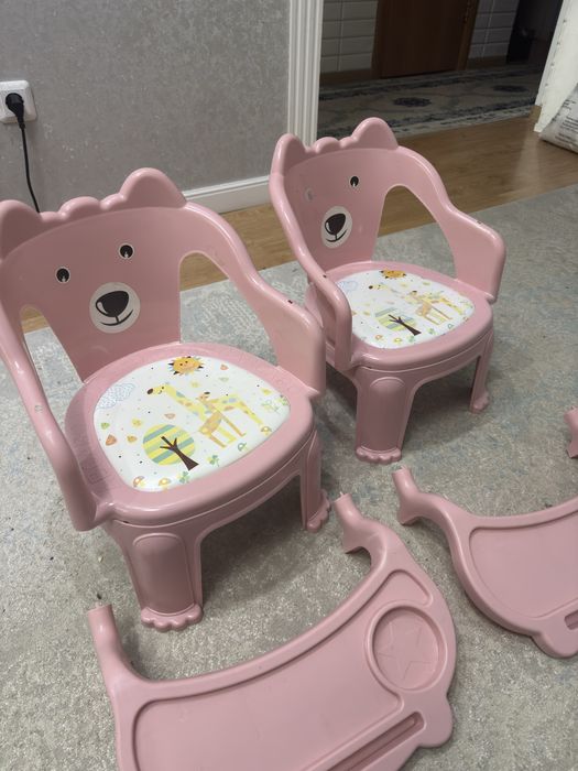 Стол для кормления двойняшкам