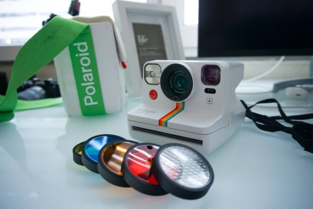 Camera foto film Polaroid Now + cu filtre