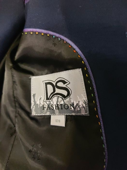 Костюм тройка школьный