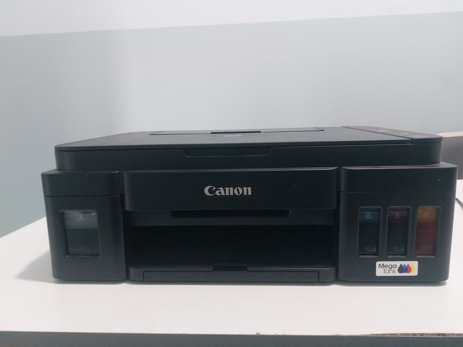 Printer canon rangli printer  kup ishlatilmagan ishlashi zur