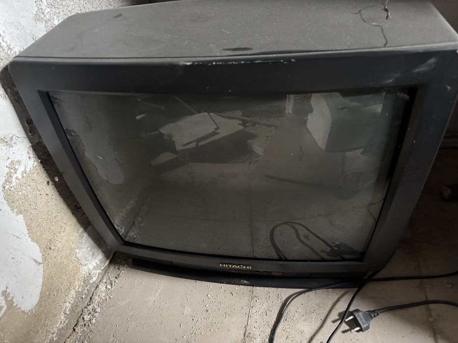 Телевизор Hitachi