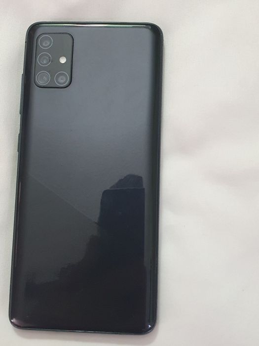 Tel. Samsung A 51.