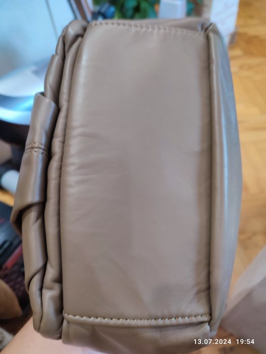 Нова кожена чанта с дълга дръжка