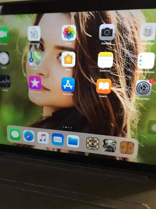 Айпад эйр модель А 1475