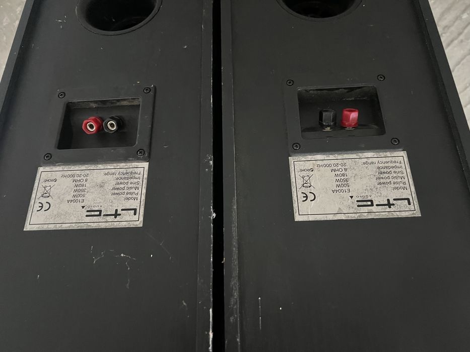 Statie samsung.  350w  plus 2 boxa cate 4 defuzoare   Boxa are 500 w