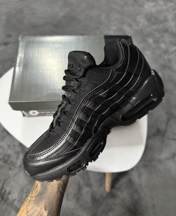 Nike Air Max 95 Essential