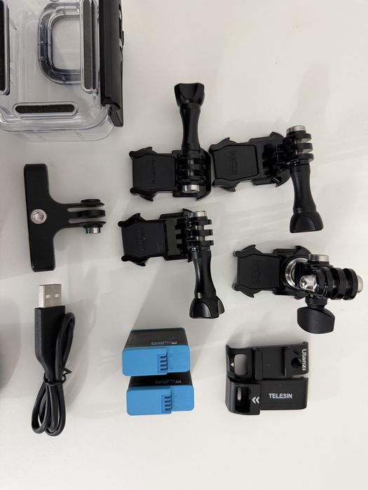 Gopro Hero 9 + accesorii multiple