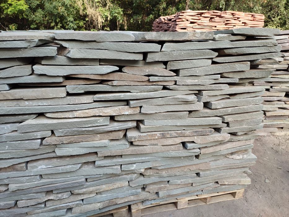 Серо-зеленый Камень плитняк