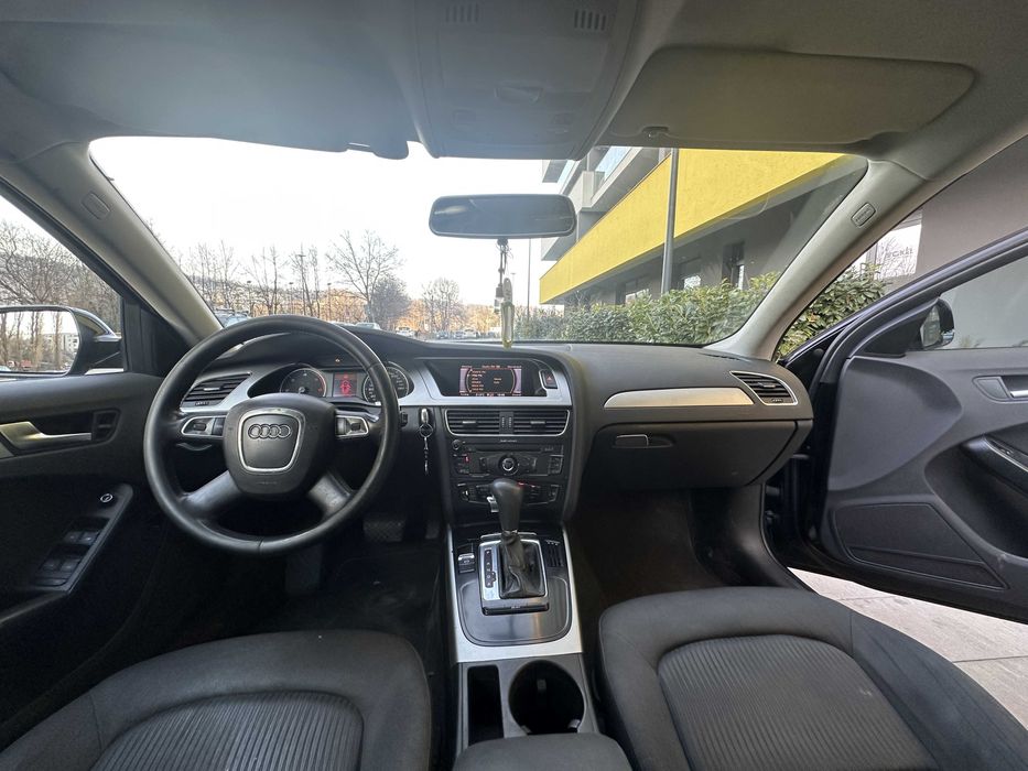 Audi a4 b8 2012 2.0tdi cutie automata faruri si stopuri bixenon/led