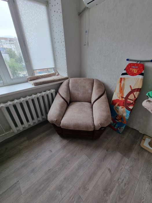 Продам диван большой