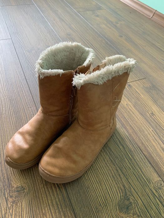 Детски обувки нови и обувани.