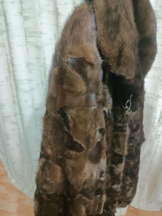 Продам норковую шубу