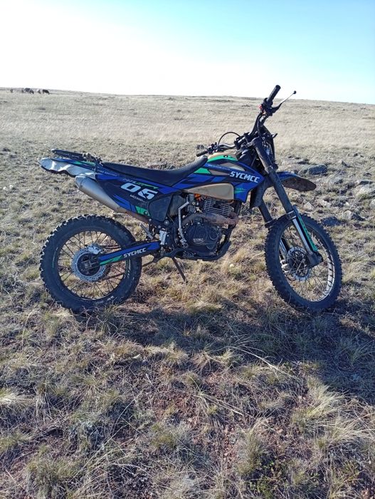 Продам мотоцикл .