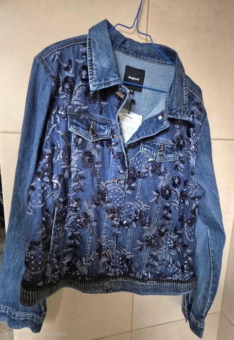 Geaca Desigual blugi cu paiete