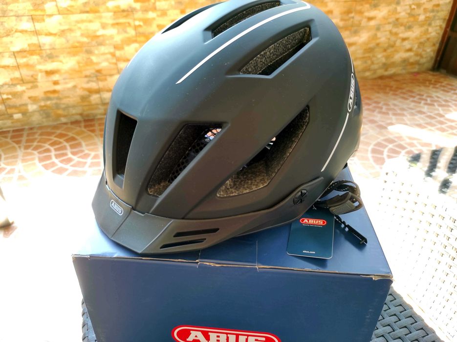 Casca ciclism ABUS Pedelec 2.0 Negru Velvet , mar. L (56 - 62)