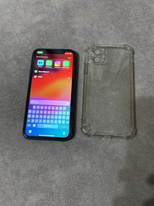 iPhone 11 64 gb.