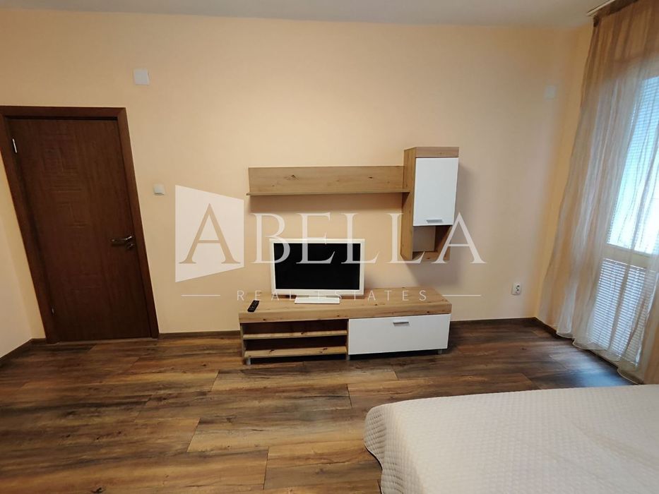 Дава се под наем Едностаен апартамент в София, Гоце Делчев - 46 кв.м за 433.5 € - Снимка #2