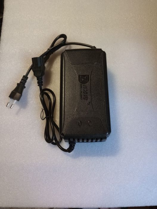 incarcator baterie scuter electric trotinete 48v20 lead acid mufa calc