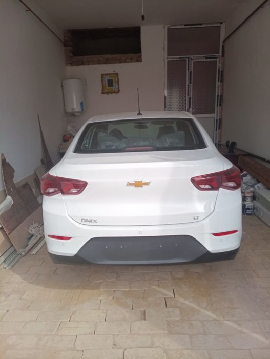 Onix 3 pazisiya shoʻt nomer olinmagan