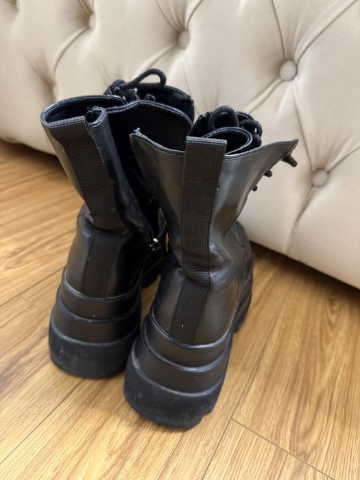 Ghete negre         .