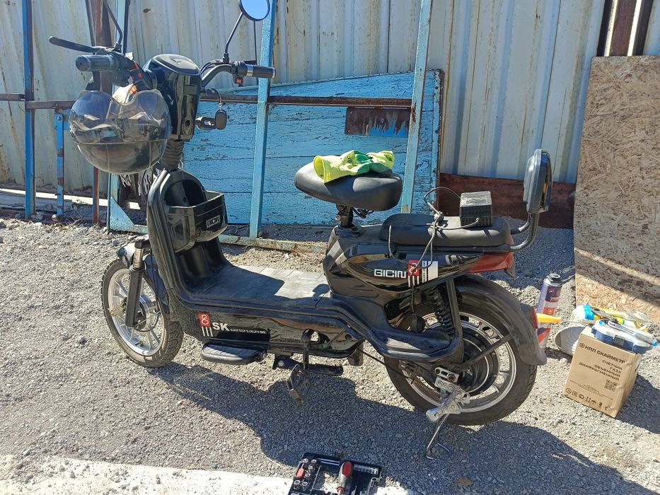 Продам электро скутер