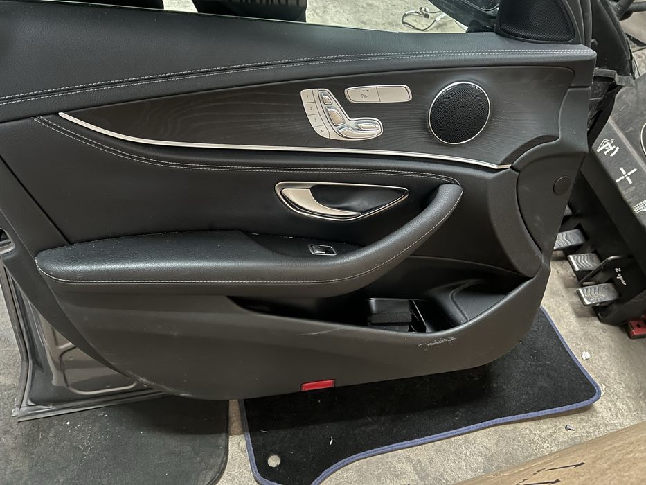 Mercedes E класа W213 врати