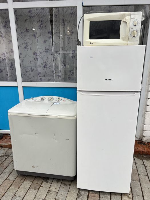 Холодильник машинка микровалновка