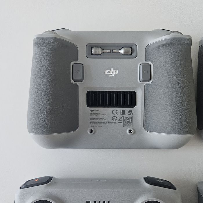 DJI RC R M330 дистанционно управление за дронове Mavic 3/pro/classic mini 3/pro Air2S като ново