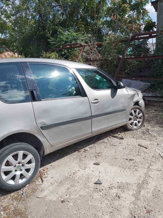 Продавам Шкода Румстър - Ловеч