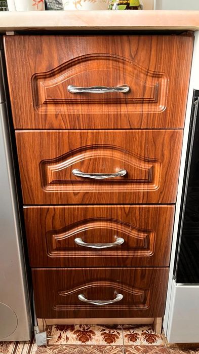 Кухонный гарнитура шкафы