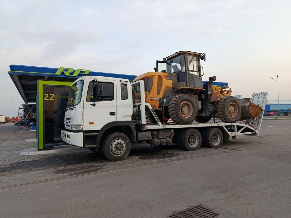 Грузовой эвакуатор, трал