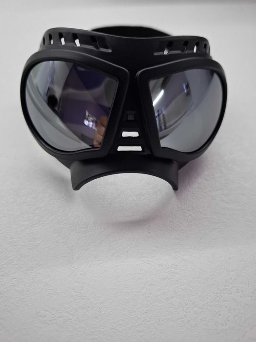 Слънчеви / Предпазни очила за куче