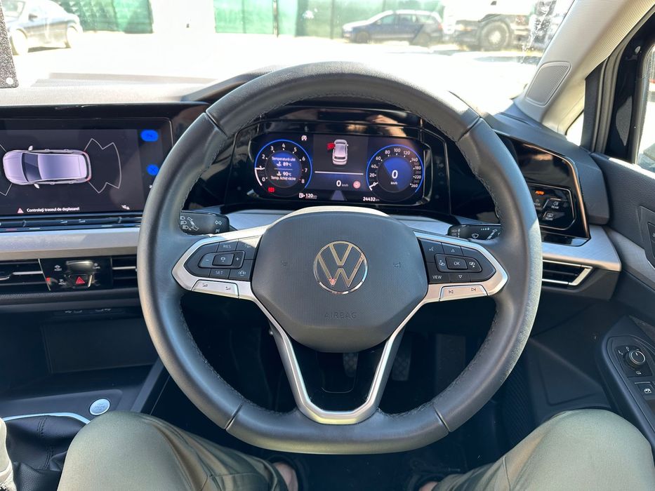 Dezmembrez / Dezmembrari / Piese Volkswagen Golf 8 1.0TFSI DLA 2019-2023