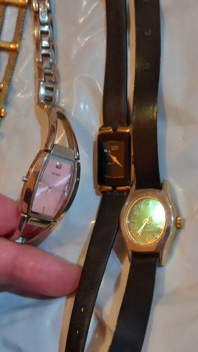 Vand 6 ceasuri de mana de dama, perfect funcționale cu baterie