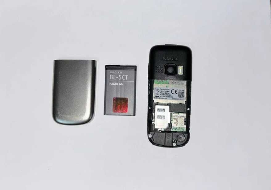 Telefon Nokia 6303