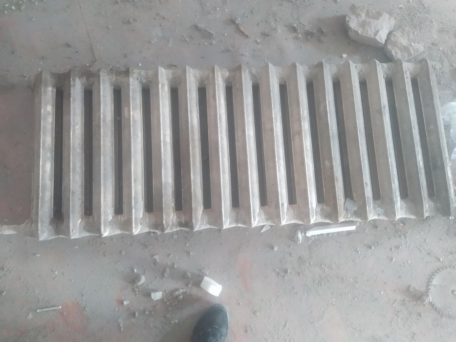 Чугунная батарея