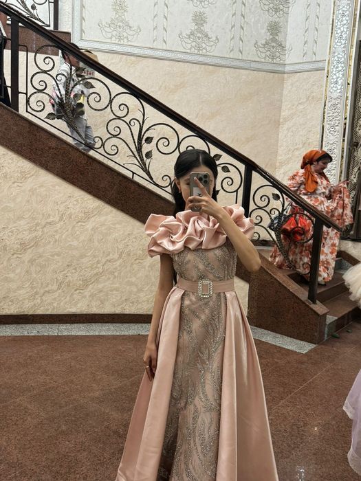 платья сатылады.