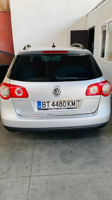 Продавам VW Пасат B6 2006 година