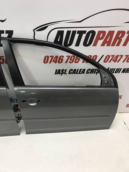 Portiera dreapta fata spate Golf 5 hatchback scurt LA7T gri închis