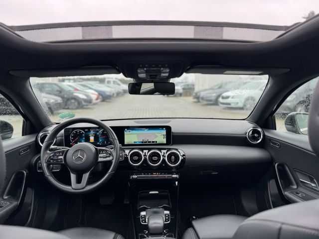 Mercedes-Benz A 180 Panorama* 3D.CAMERA*