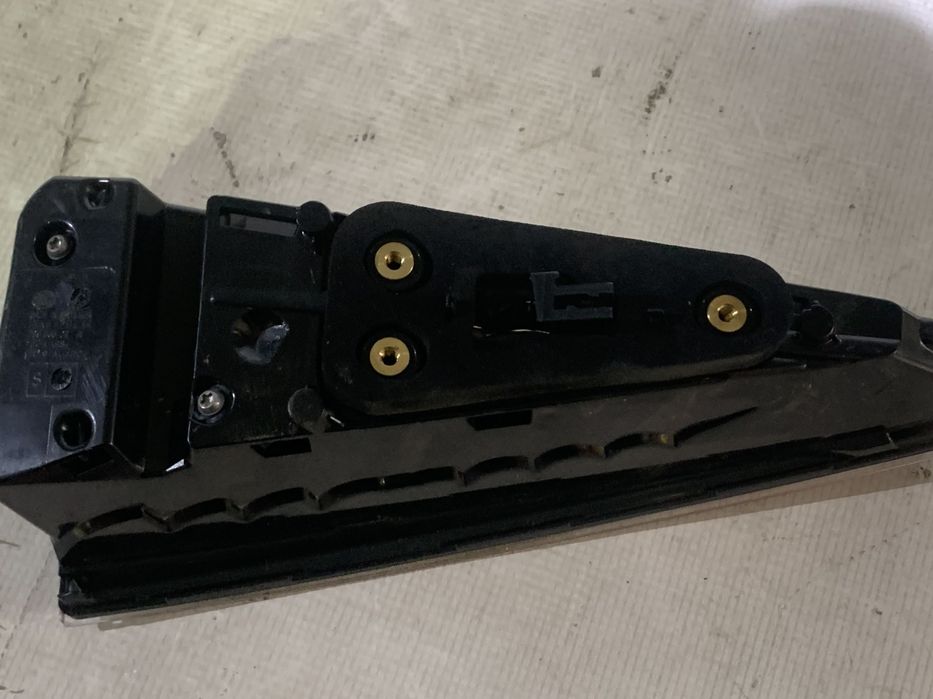 Lampa stop dreapta pe hayon, Skoda Enyaq, 2021, 2022, 2023, 2024, cod origine OE 5LG945308C.